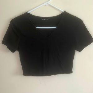 Basic black cropped tee with v-neck